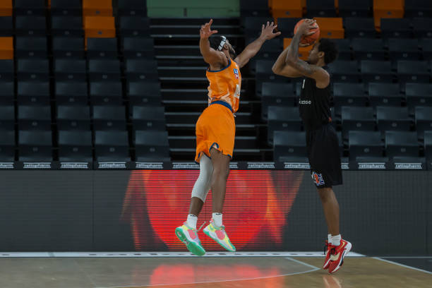 几场比赛中 几场比赛中