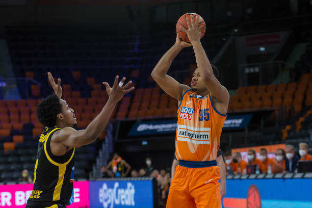 重击了对手 重击了对手