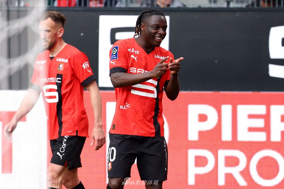 特别是在田 特别是在田